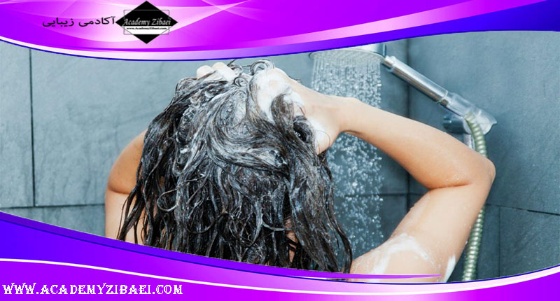 پنج اشتباه رایج هنگام شستشوی مو در حمام